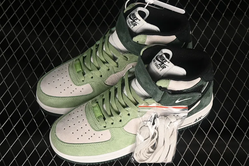 All categories Nk Air Force 1 Air Force series Nk Air Force 1 Mid Air Force mid-top Nk Air Force 1'07 Mid black military green Air Force One mid-top casual sneakers CG9908-103